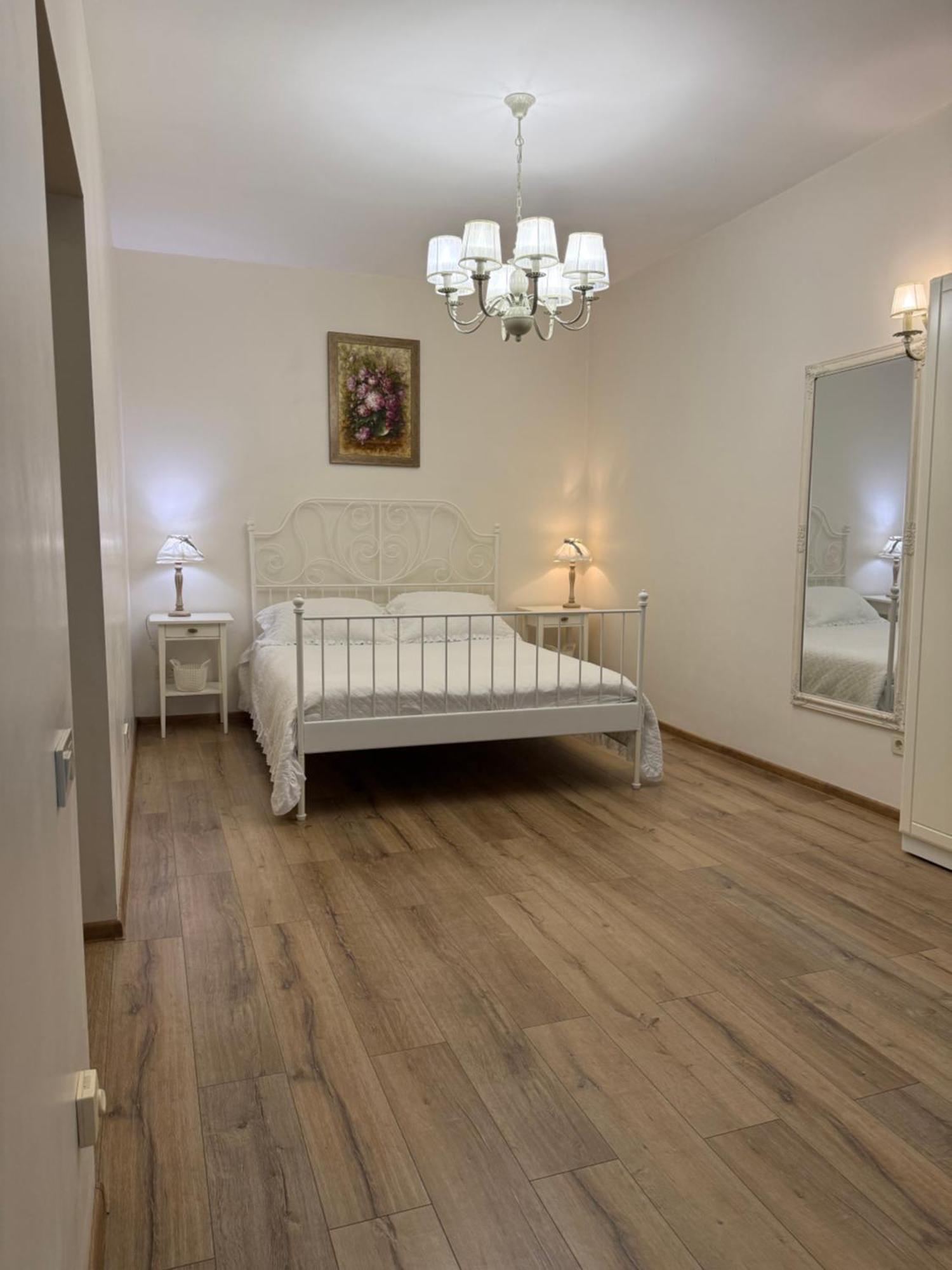 Family Apart Odessa Ngoại thất bức ảnh