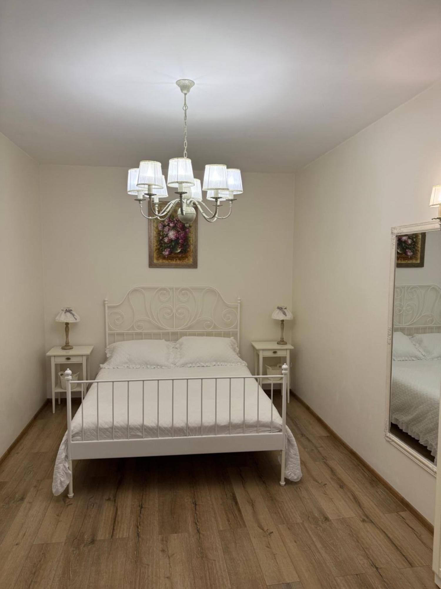 Family Apart Odessa Ngoại thất bức ảnh